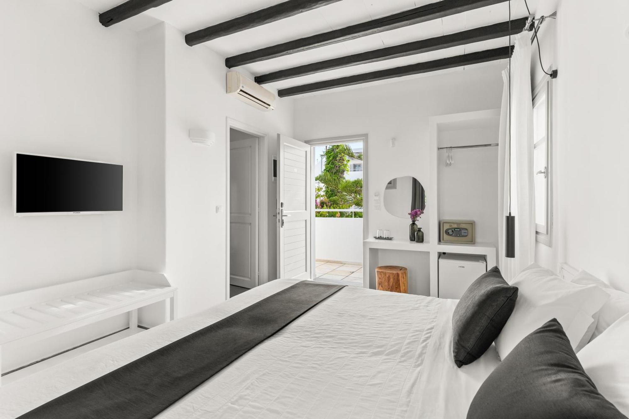 Hotel Mr And Mrs White Paros Naousa  Exterior foto